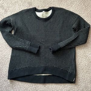 Lululemon sweater